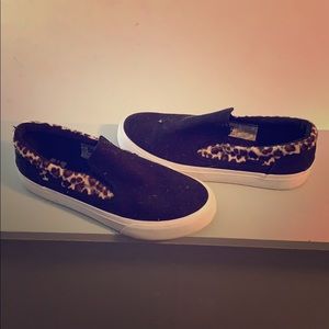 Dc slid on leopard shoes